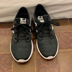 Ladies size 10 athletic shoes new balance